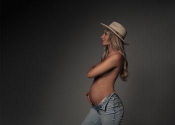 NĖŠTUMO FOTOSESIJOS